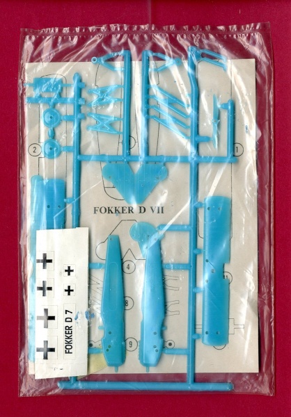 Datei:Primo 1971-22 Fokker D VII 002.jpg